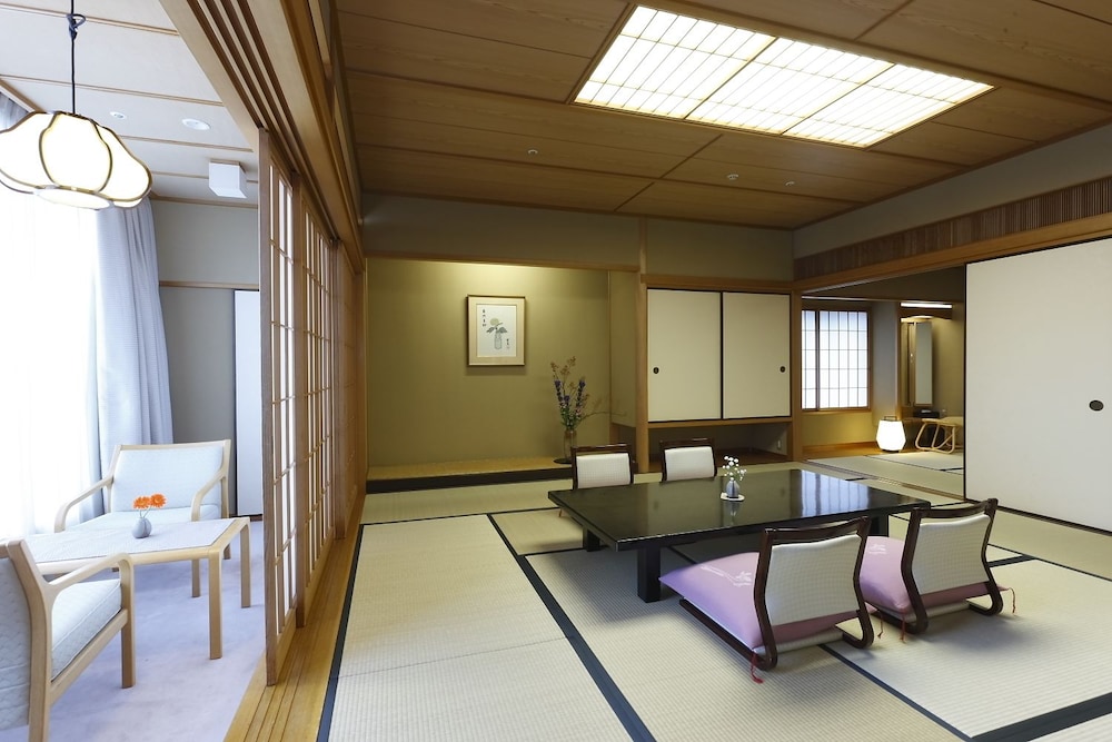 宝塚温泉 ホテル若水 但馬
