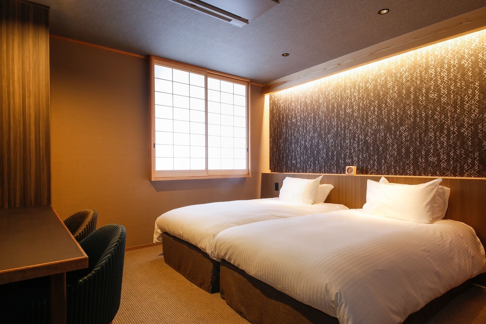 湊小宿 海の薫と AWAJISHIMA 但馬