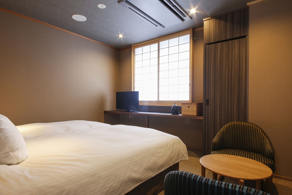 湊小宿 海の薫と AWAJISHIMA 但馬