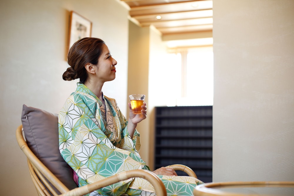 湊小宿 海の薫と AWAJISHIMA 但馬