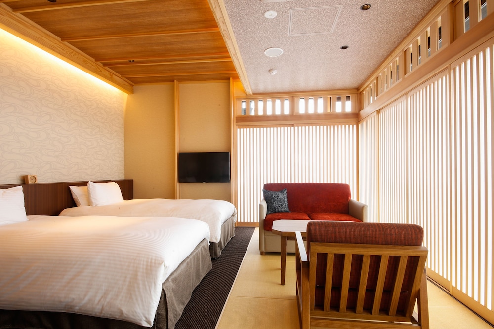 湊小宿 海の薫と AWAJISHIMA 但馬