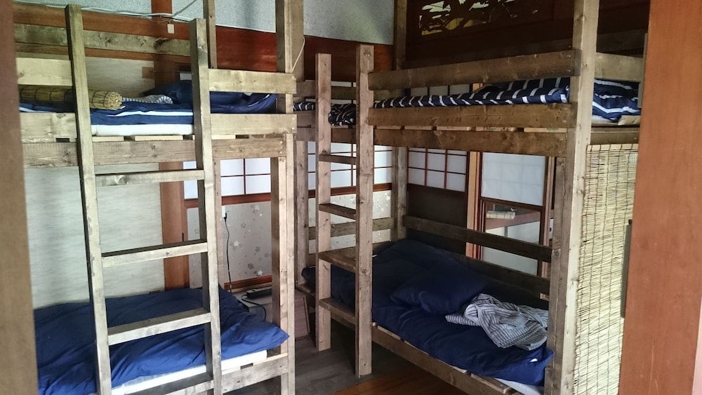 手広 BEACHBACKPACKERS 屋久島