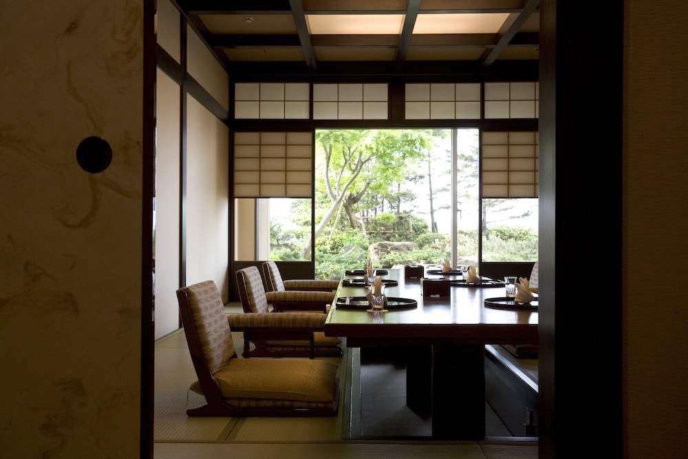 ANA クラウンプラザホテル富山 IHG ホテル 富山