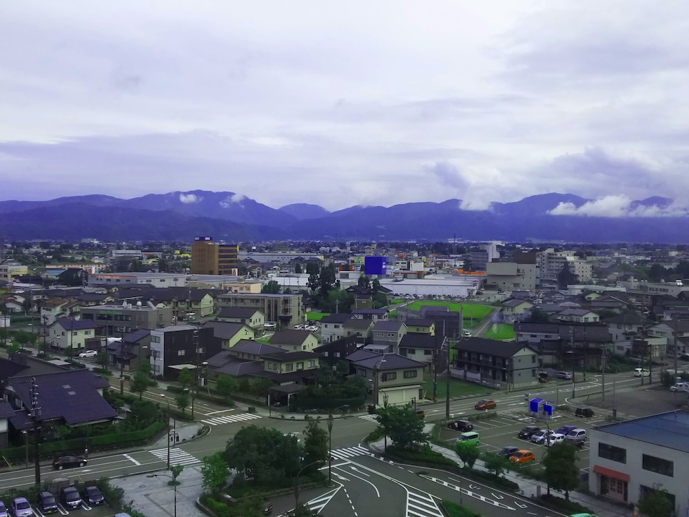 アパホテル〈砺波駅前〉 富山