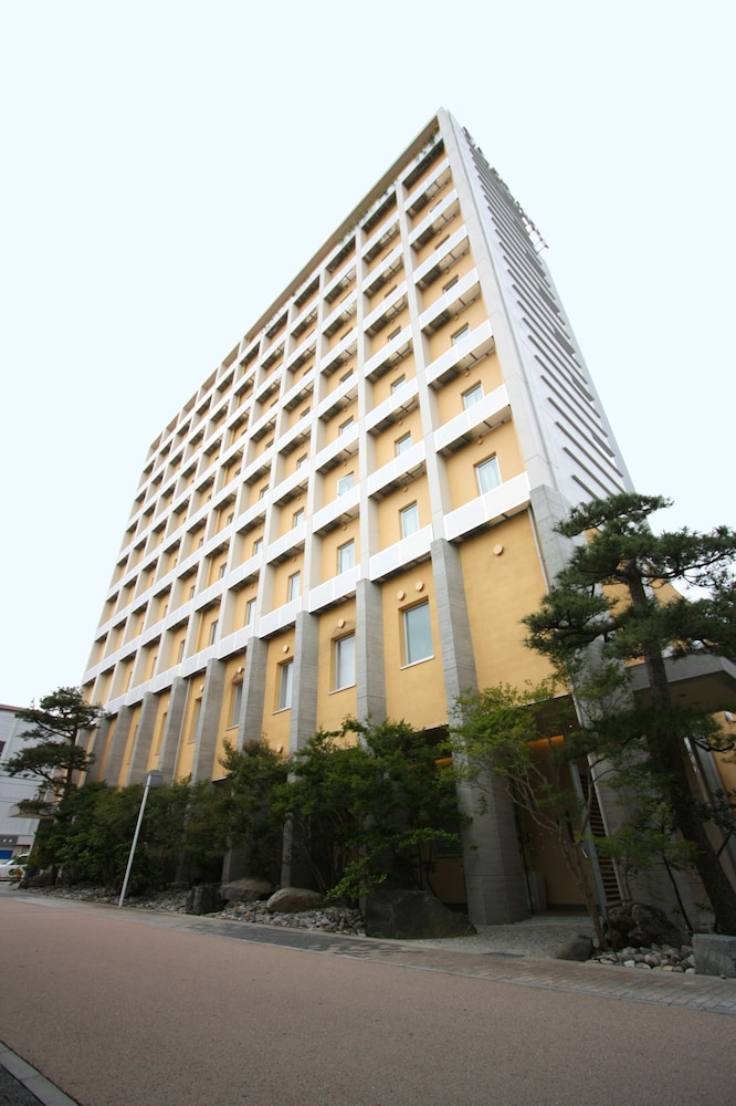 魚津マンテンホテル駅前 富山