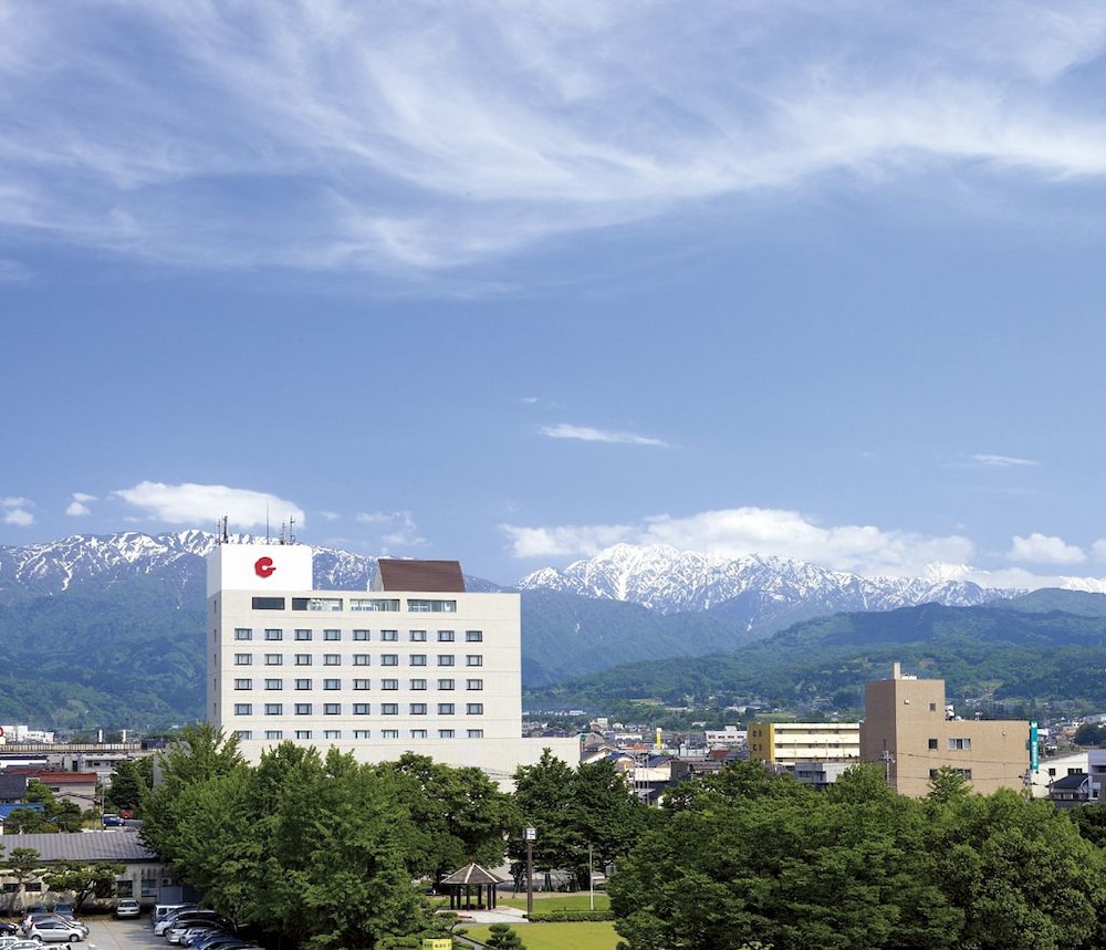 ホテル グランミラージュ 富山