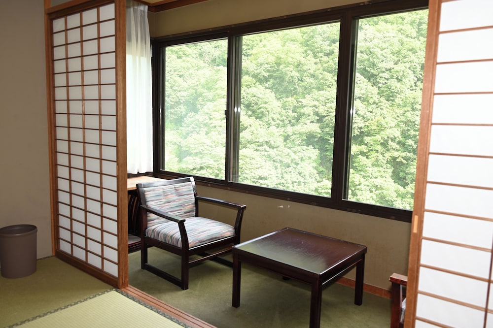 延対寺荘 富山