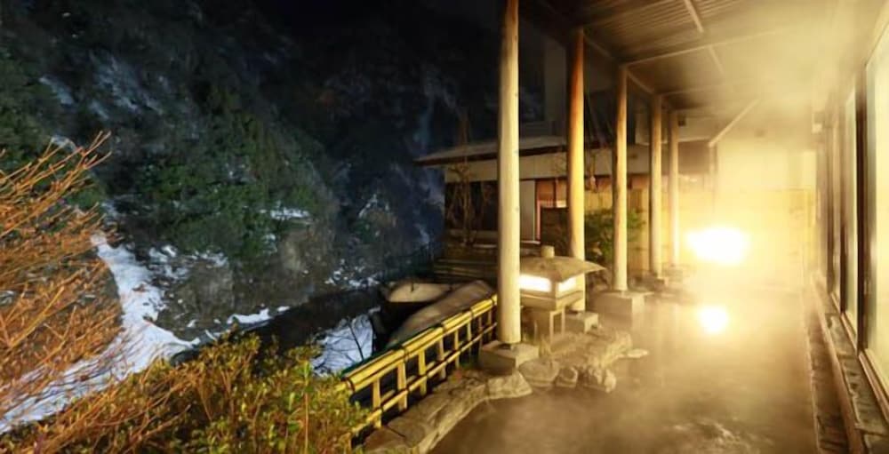 延対寺荘 富山