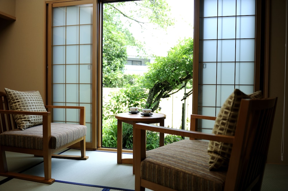 お宿 いけがみ 富山