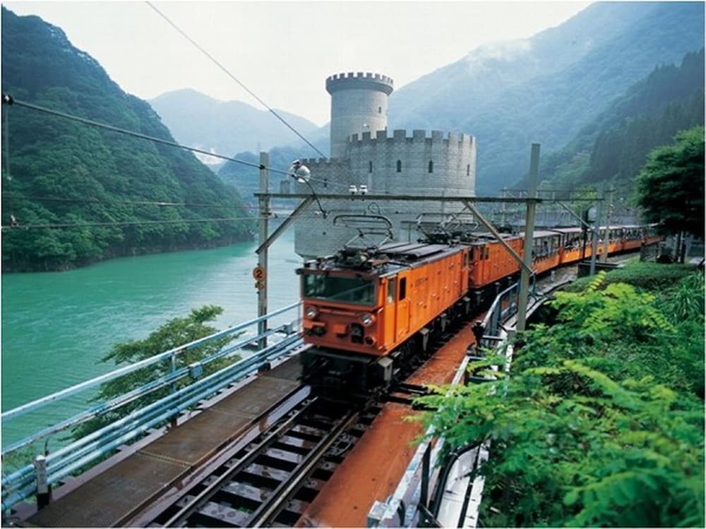 アパホテル〈魚津駅前〉 富山