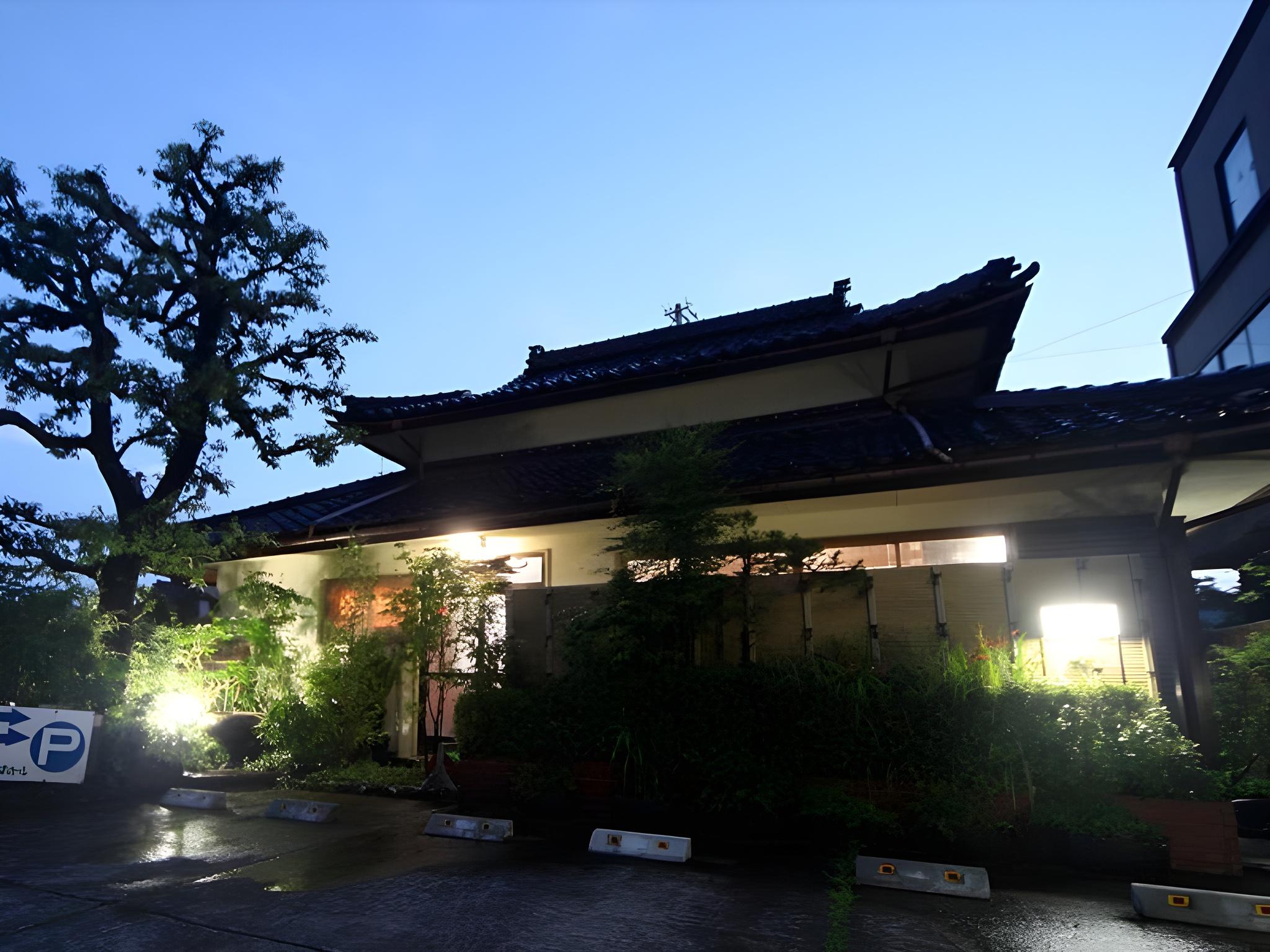 創業寛政三年 すいげつろうホテル 富山