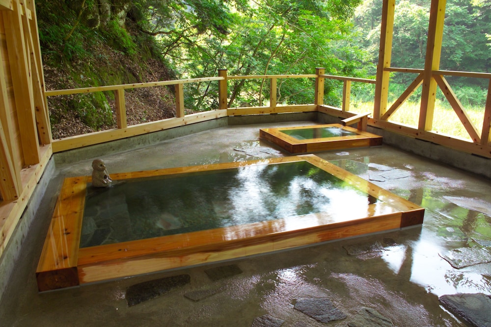 山田温泉 玄猿楼 富山