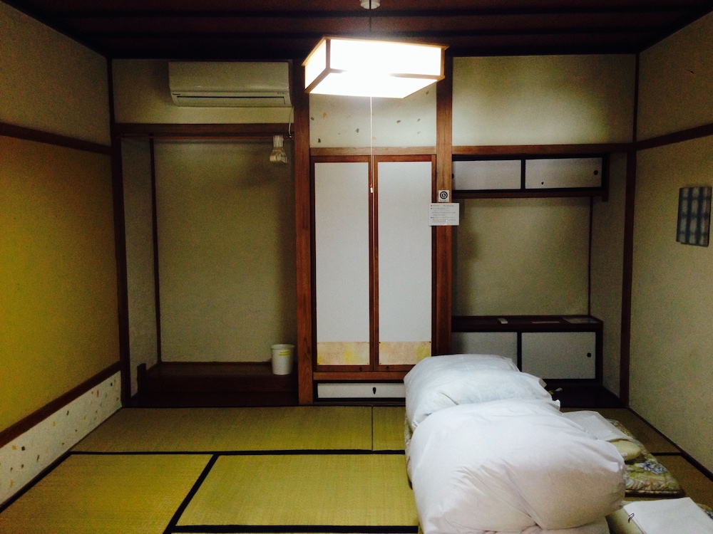 GUEST HOUSE YAMASHITA-YA 富山