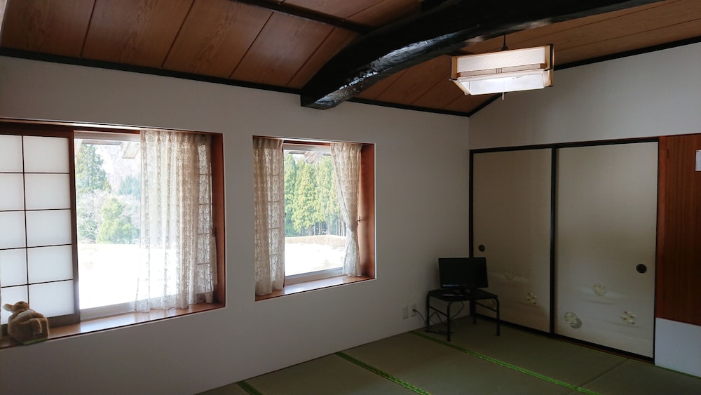 中の屋 富山