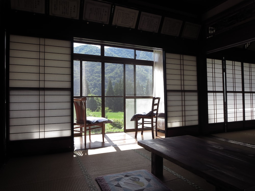 中の屋 富山