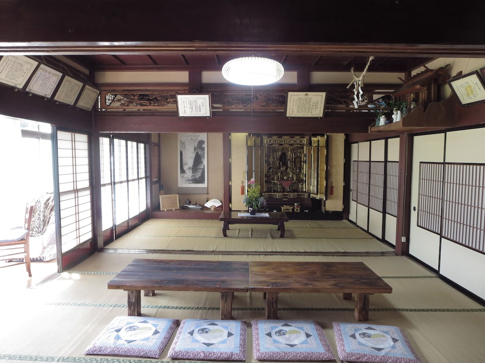 中の屋 富山