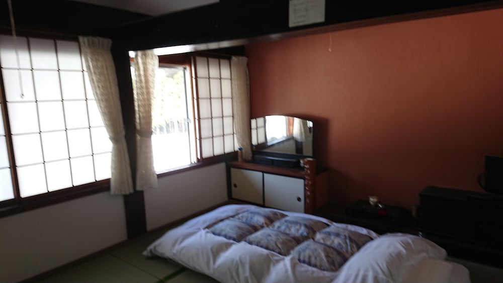 中の屋 富山