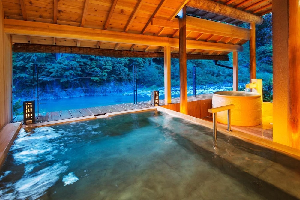 黒部・宇奈月温泉 桃源 富山