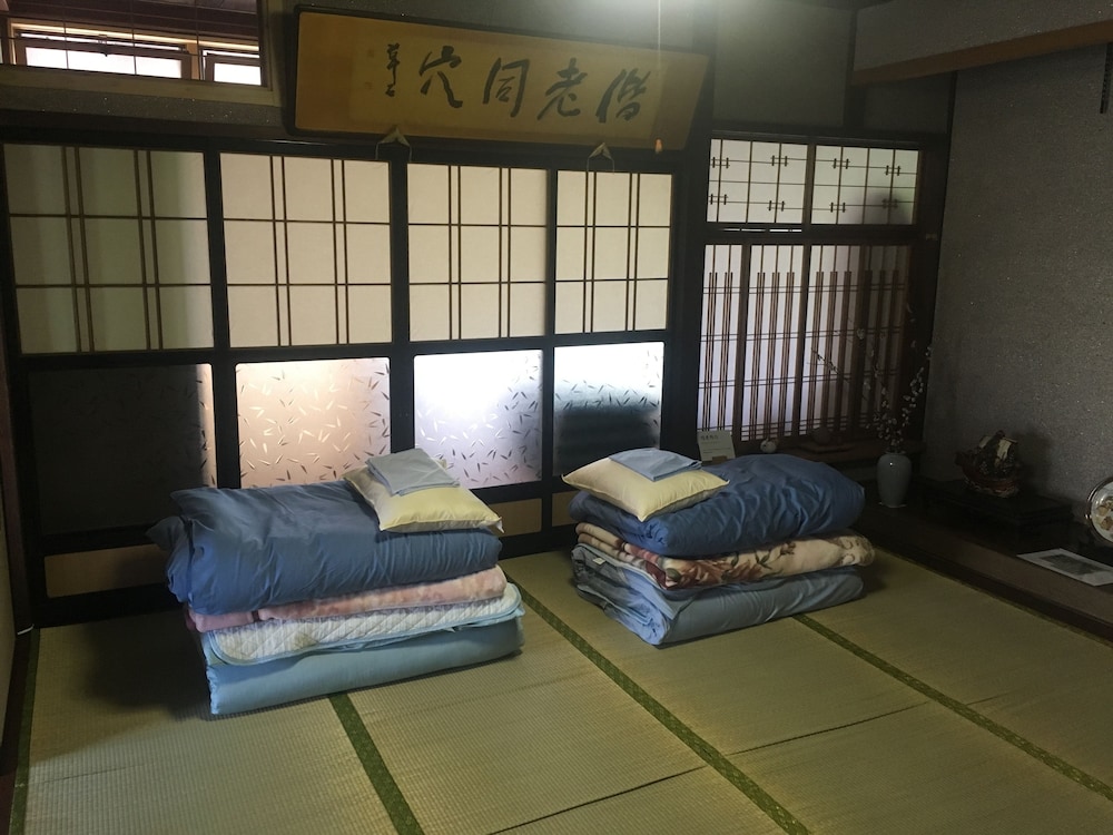 古民家ゲストハウス すどまりとなみ 富山
