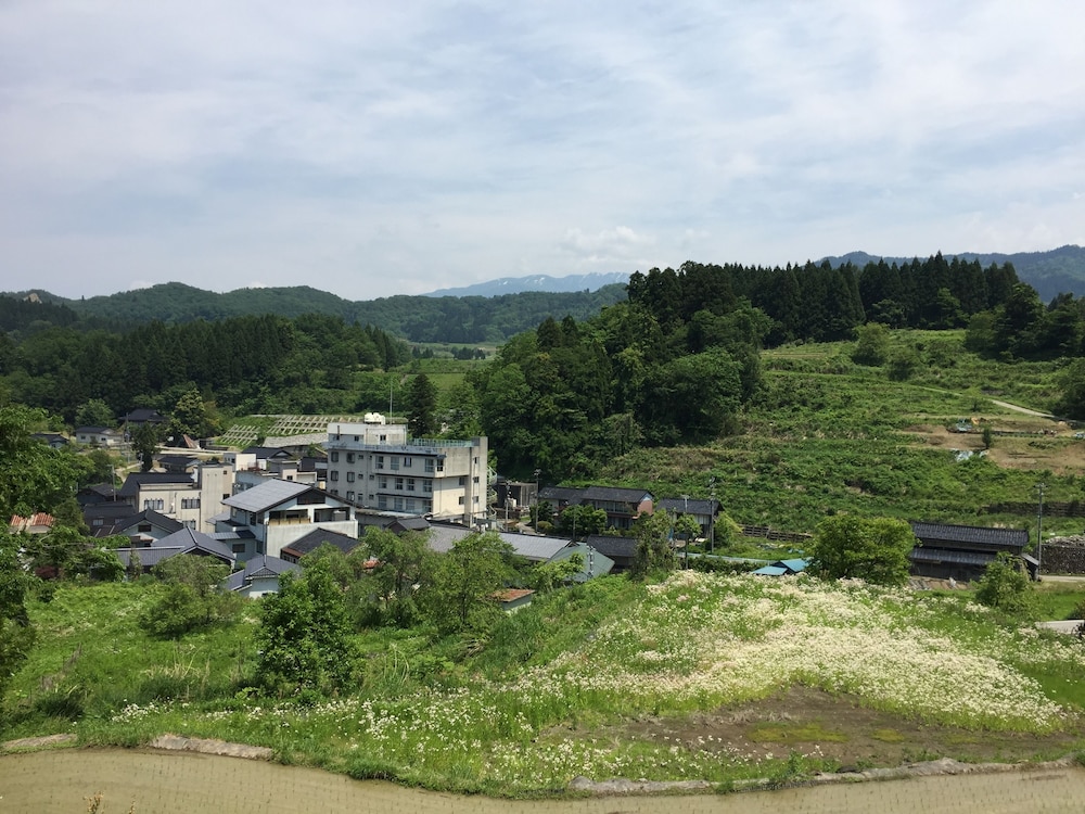 北山鉱泉　元祖仁右衛門家 富山
