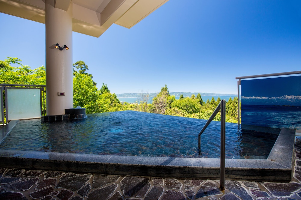 雨晴温泉 磯はなび 富山