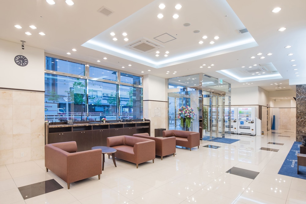 東横 INN 富山駅新幹線口 2 富山