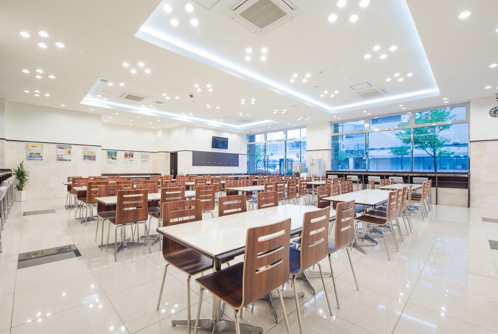 東横 INN 富山駅新幹線口 2 富山