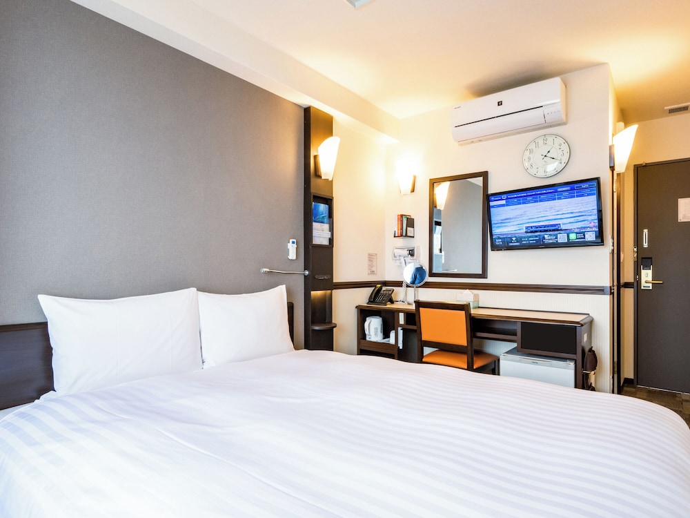 東横 INN 富山駅新幹線口 2 富山