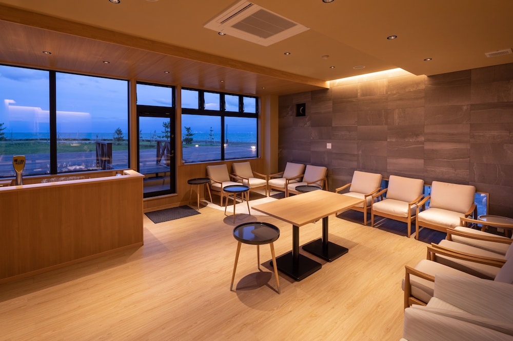 移り住みたくなる宿 イミグレ 富山