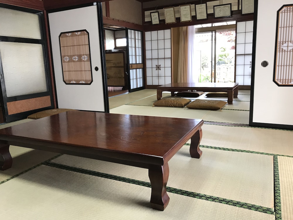 RELAXING HOUSE DE AKEMI (あけみの和みを感じる日本伝統家屋) 富山