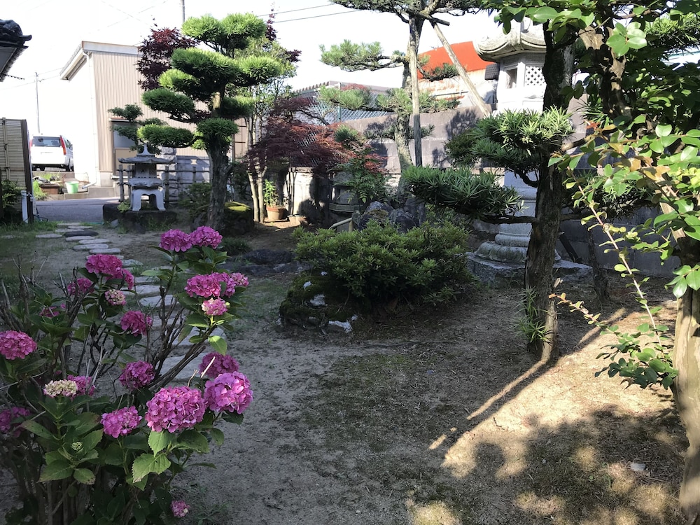 RELAXING HOUSE DE AKEMI (あけみの和みを感じる日本伝統家屋) 富山
