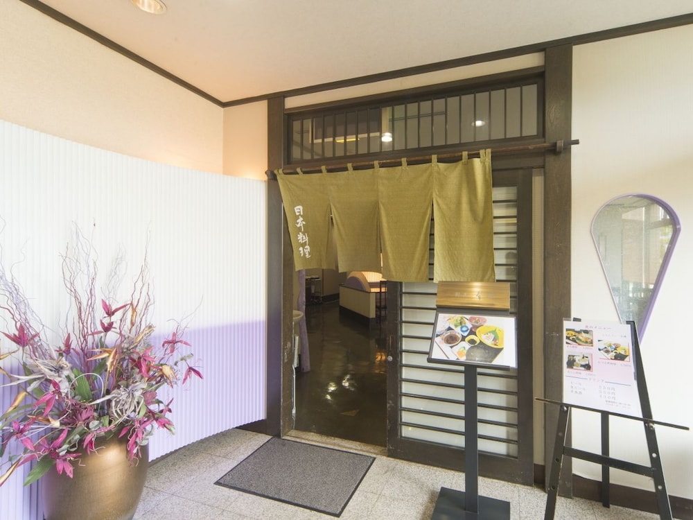 スカイホテル滑川 富山