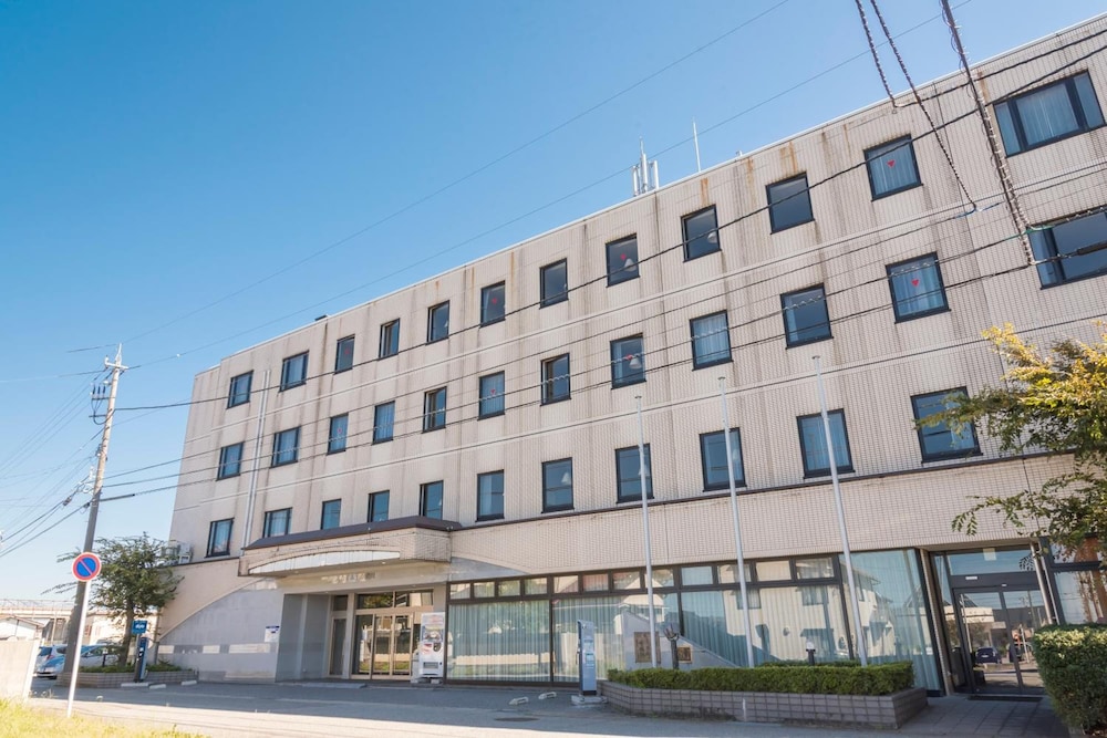 スカイホテル滑川 富山