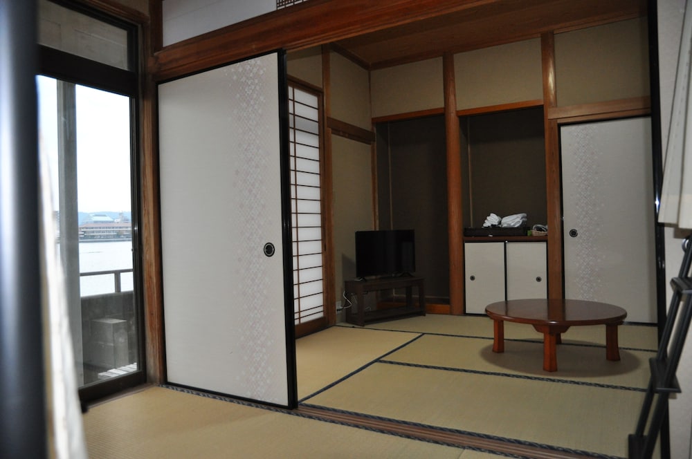 河畔の宿　からつキャッスル 佐賀