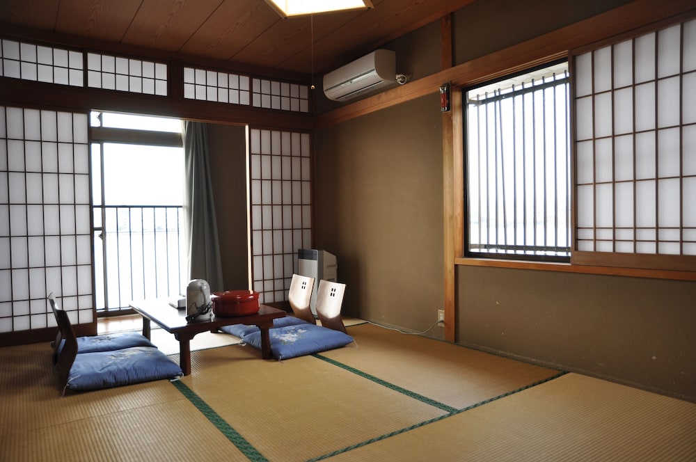 河畔の宿　からつキャッスル 佐賀