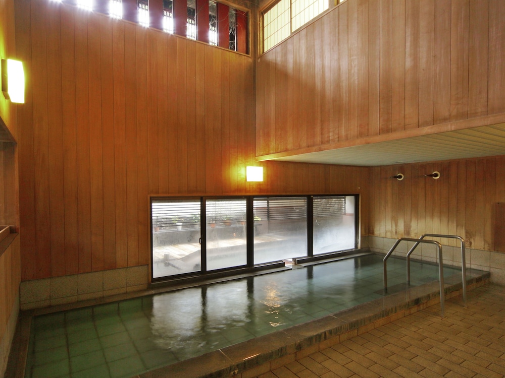 武雄温泉・大正浪漫の宿 京都屋 佐賀