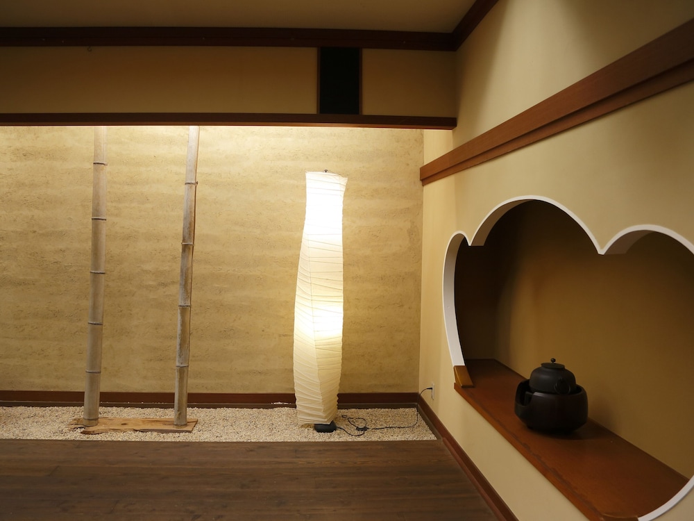 武雄温泉・大正浪漫の宿 京都屋 佐賀