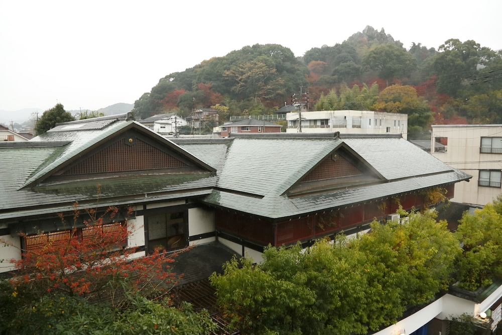 武雄温泉・大正浪漫の宿 京都屋 佐賀