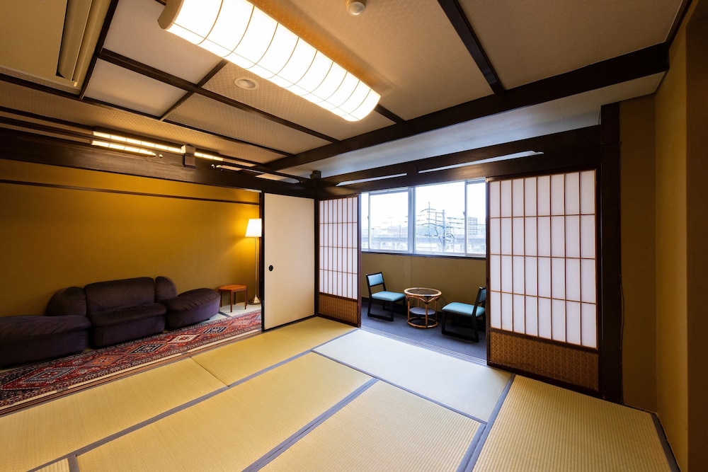 武雄温泉・大正浪漫の宿 京都屋 佐賀