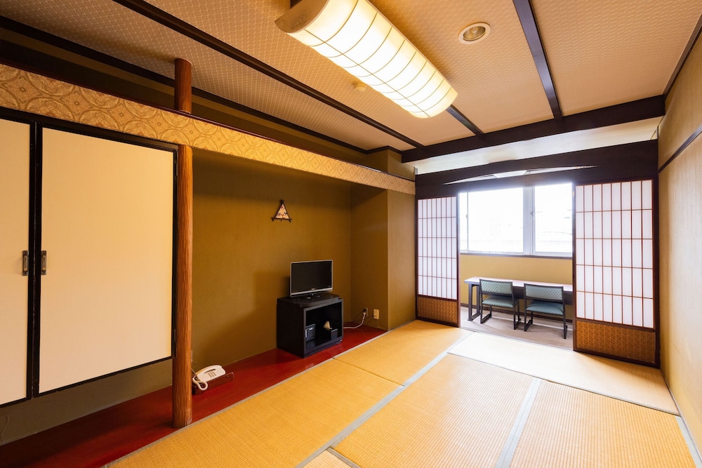 武雄温泉・大正浪漫の宿 京都屋 佐賀