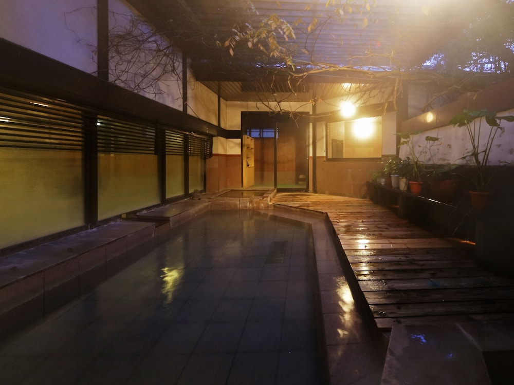 武雄温泉・大正浪漫の宿 京都屋 佐賀