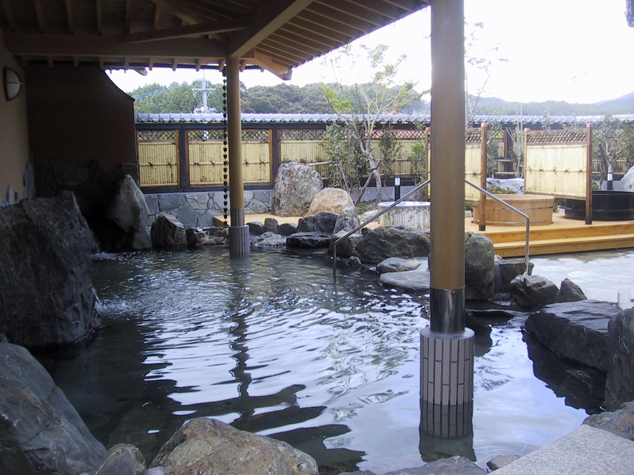 北方温泉 四季の里 七彩の湯 ホテル 佐賀