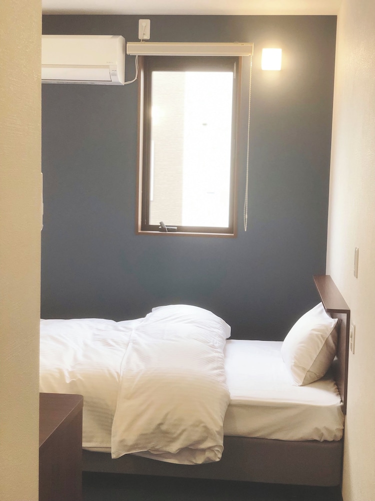 QUEENDOM からつホテル 佐賀