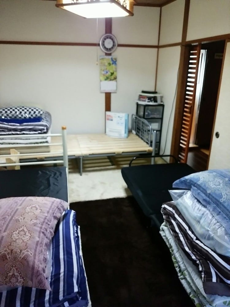 ゲスト HOUSE LOUNGE たき 福井