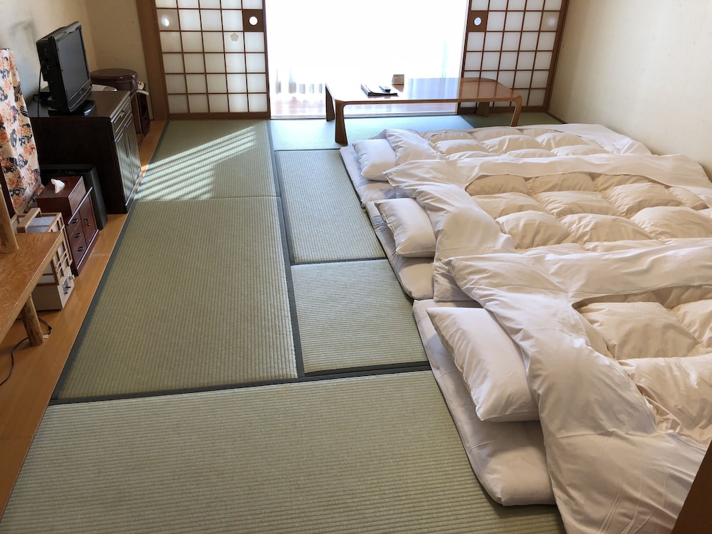 ニュー サンピア 敦賀 福井