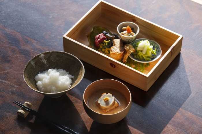 松永六感 藤屋 福井