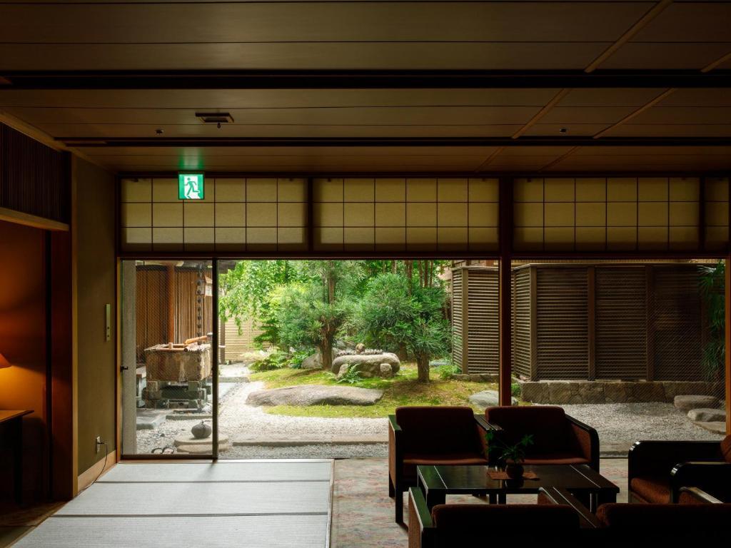 源泉かけ流し 大人の湯宿 越前あわら温泉 つるや　※ 福井