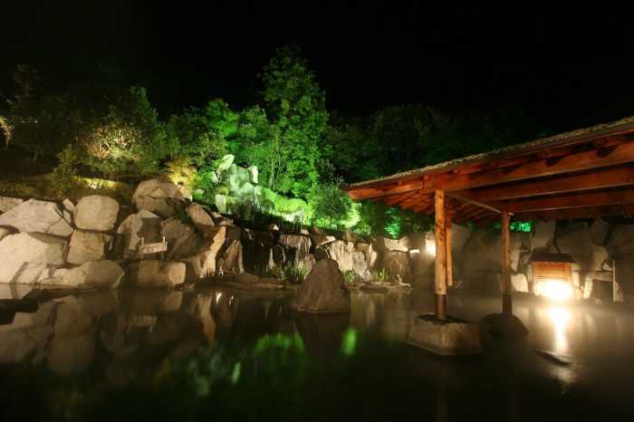 青山ガーデンリゾート ホテルローザブランカ 鈴鹿