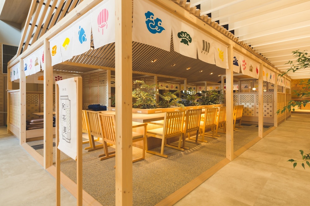 四日市温泉おふろCAFÉ湯守座 鈴鹿