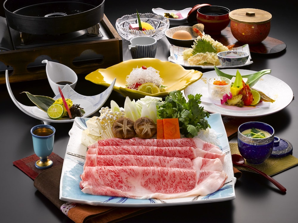 ホテル湯の本 鈴鹿